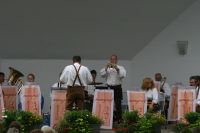 g7